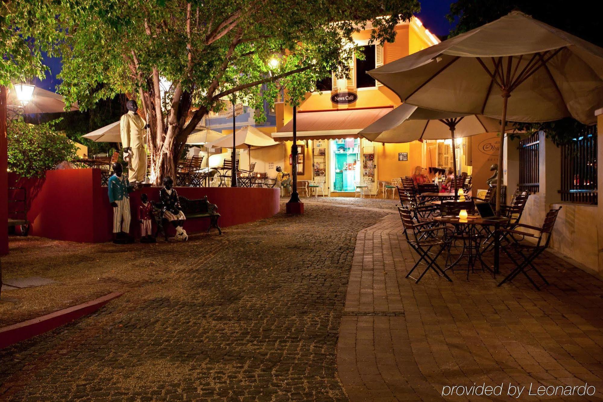 Kura Hulanda Village & Spa Willemstad Restoran gambar